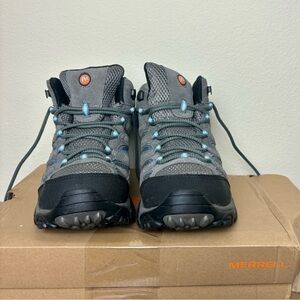 Merrell Moab 2 Mid Womens Size 11 Waterproof Hiking Trail Boots Vibram Granite